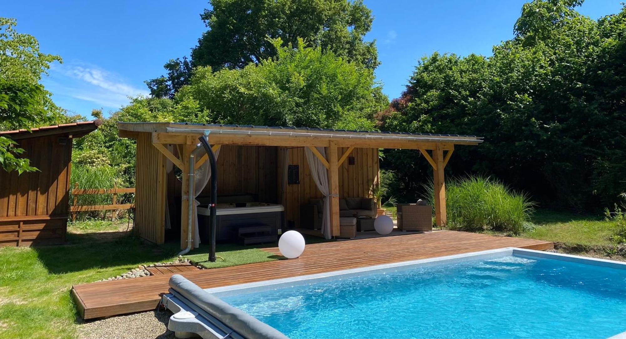 Gites & Spa De Charme " Ploum" Pouydesseaux Esterno foto