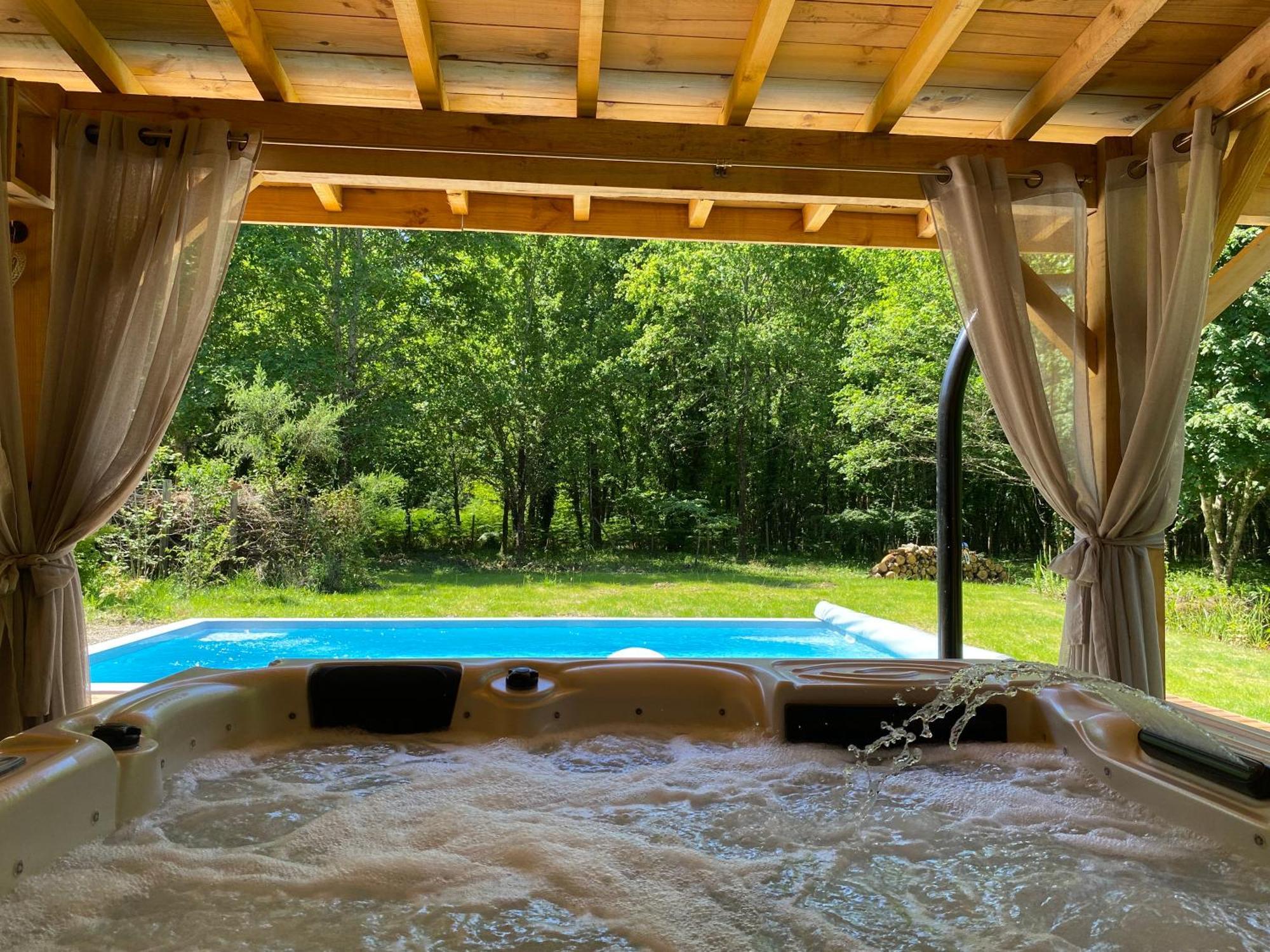 Gites & Spa De Charme " Ploum" Pouydesseaux Esterno foto